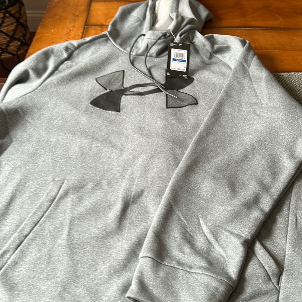 NWT Under Armour hoodie